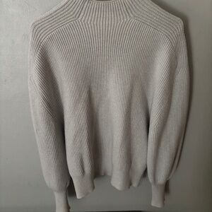 Cyrus Sweater size small